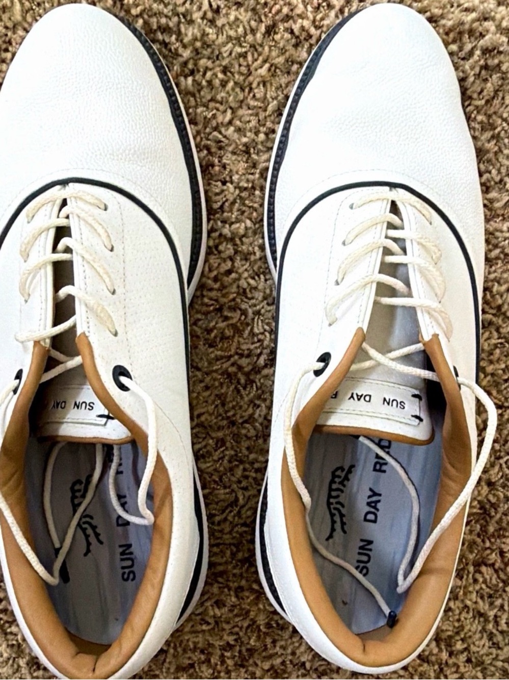 Men's White Athletic Lace-Up Shoes with Tan Trim